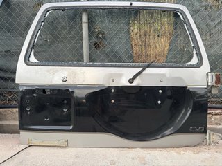 Puertas Mitsubishi Montero V20 Largo