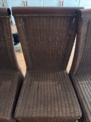 4 Sillas Ratan Marrón Oscuro.altura respaldo 55cm.