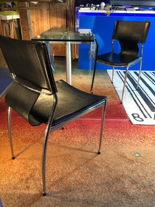 Sillas Vintage Cómodas y Resistentes (2 unidades)