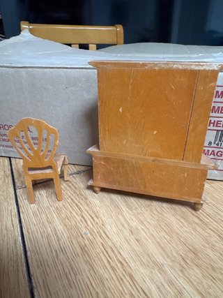 Mueble casa de muñecas madera