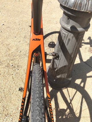 Bicicleta KTM Gravel carretera carbono