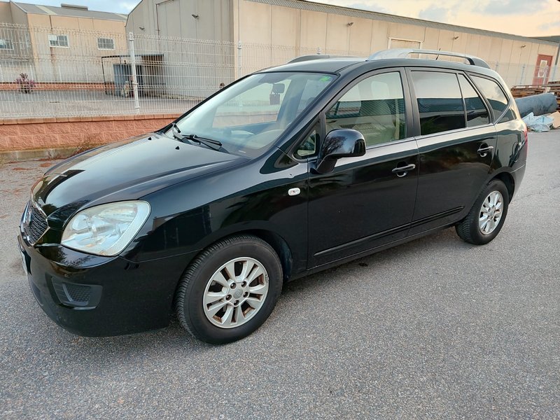 Kia Carens 1.6 CRDI Concept 2012