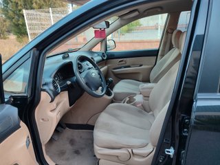 KIA Carens 2012