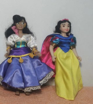 Bambole Disney in porcellana