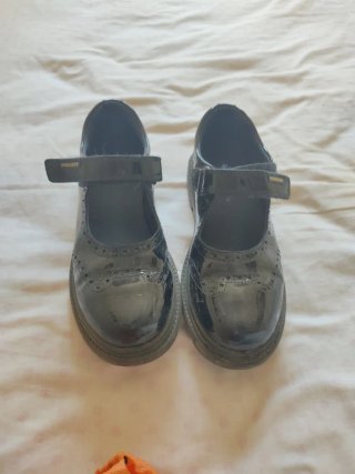 Regalo zapatos y Zapatillas Niños.