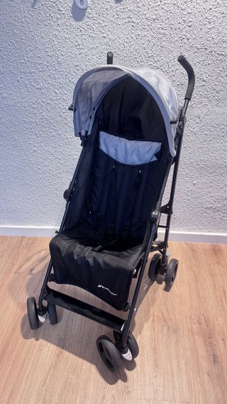 Carrito bebé Bebeconfort gris y negro