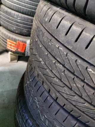 Neumáticos 215/50 R17