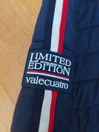 Abrigo Valecuatro Edición Limitada Azul