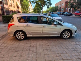 Peugeot 308 2012