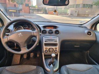 Peugeot 308 2012