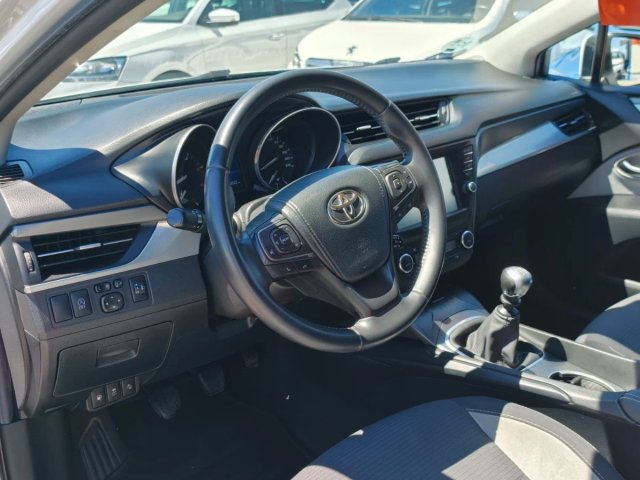 Toyota Avensis 2018