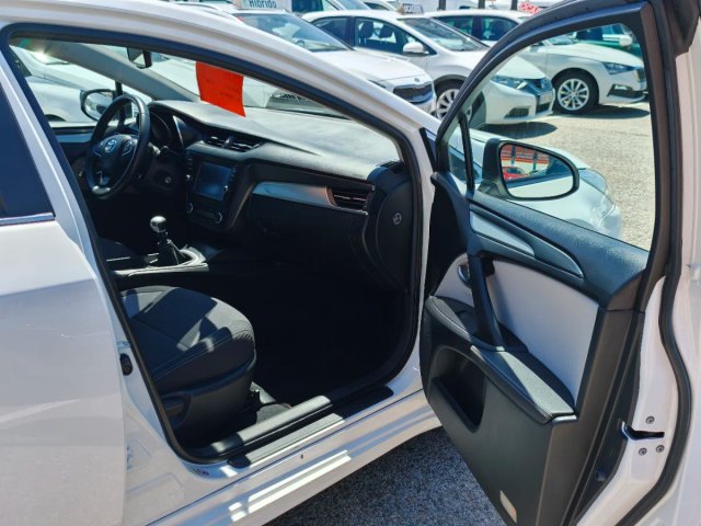 Toyota Avensis 2018