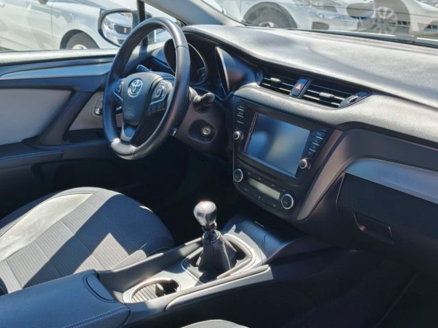 Toyota Avensis 2018
