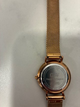 Reloj Daniel Wellington Dorado y Blanco