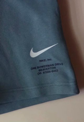 Pantalón corto Nike azul