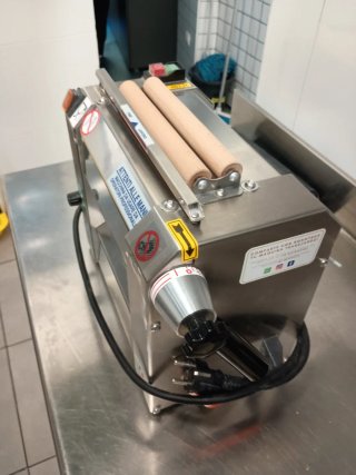 Laminadora de Pasta Fresca Profesional