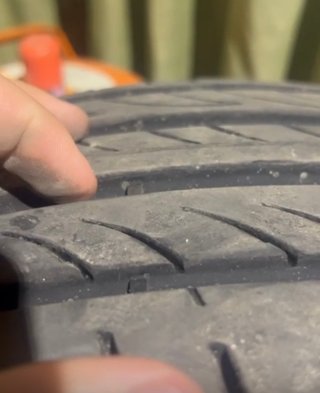 2 Neumáticos Pirelli 255/45 R19 - 90% Vida