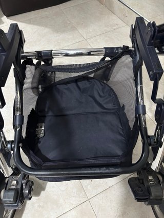 Carro de bebé Bebeconfort - a precio se regala