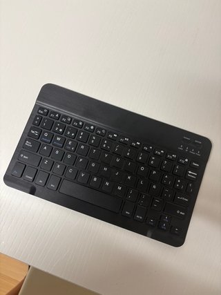 Tablet con accessori
