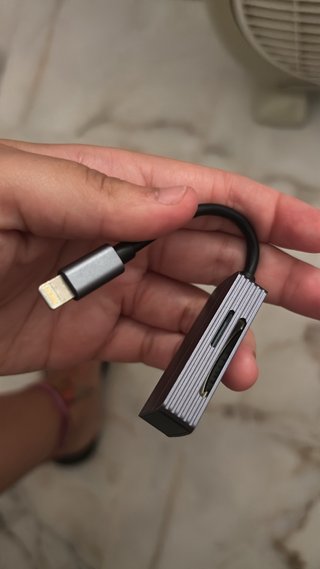 Adaptador Lightning a SD/micro SD (SIN MARCA)