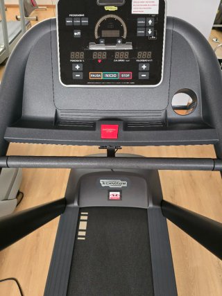 Cinta de correr Technogym