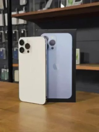 IPHONE 13 PRO MAX 256GB PLATA BATERIA 100%