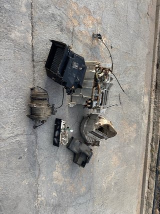 Mitsubishi Montero V20 Aire Acondicionado