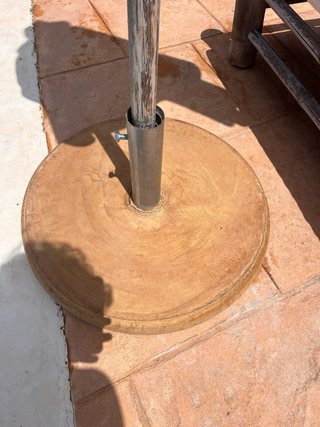 Parasol de madera blanco