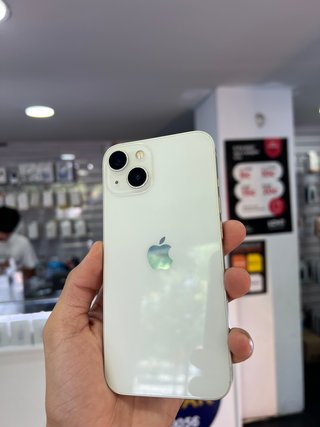 iPhone 13 128GB semi nuevo