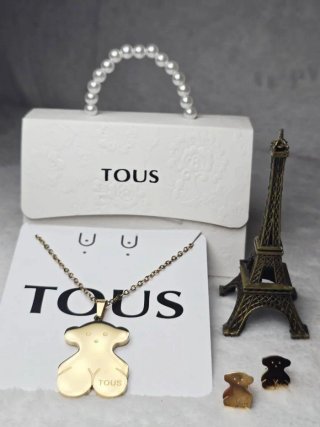 Conjunto Tous Collar y Pendientes Oso Dorado
