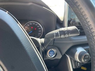 RAV4 2.5l 220H Business