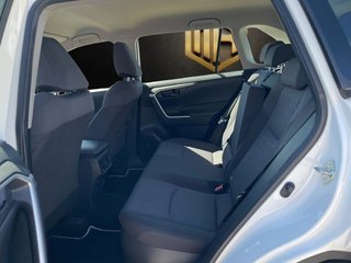 RAV4 2.5l 220H Business