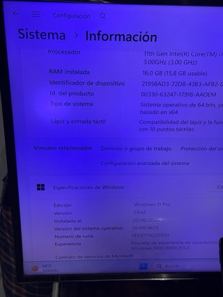 Surface Pro 8 i7/256GB/16GB Pantalla Rota