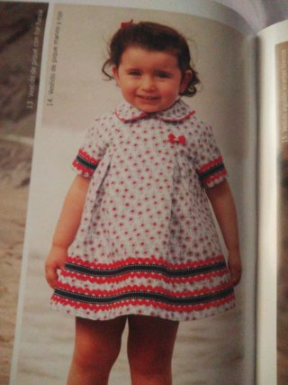 Revista de moda infantil con patrones Espejito