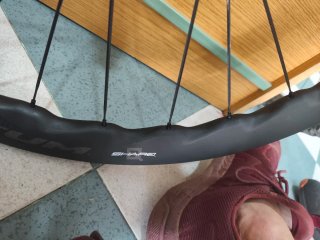 Ruote per bicicletta Fulcrum Sharq