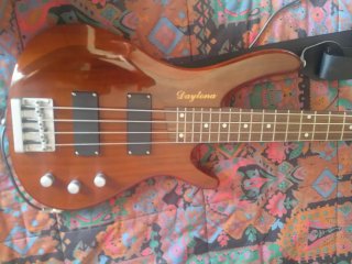 Bajo Daytona con Previo Activo