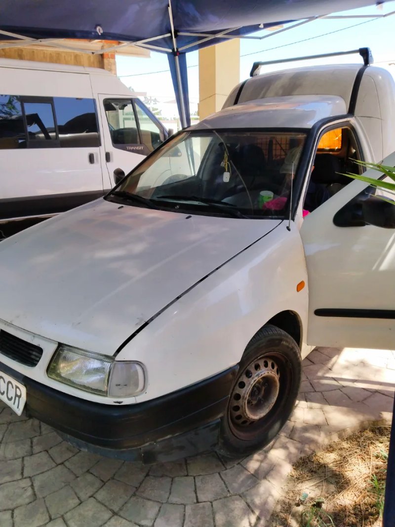 SEAT Inca 2002 - foto 1