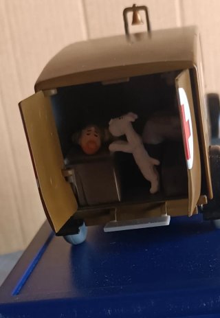 Tintin Coche 1/43 51 Ambulancia Chicago en América