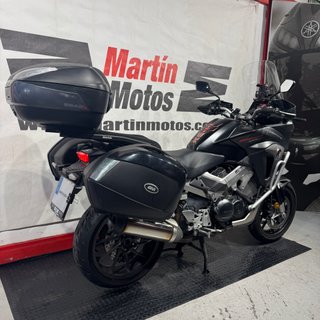 HONDA CROSSRUNNER VFR800X