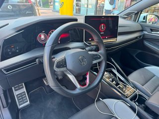 Volkswagen Golf 2025