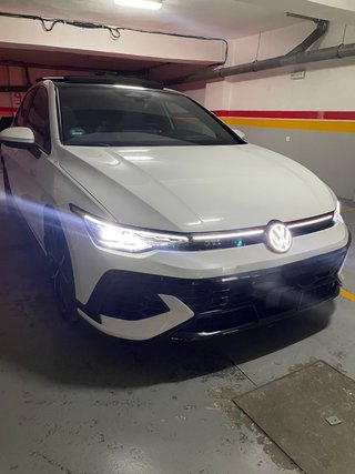 Volkswagen Golf 2025