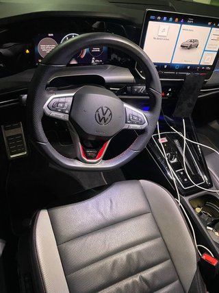 Volkswagen Golf 2025