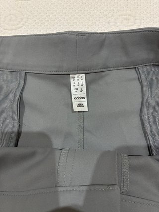 Bermudas de golf Adidas grises hombre