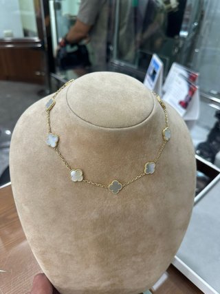 Collar Van Cleef & Arpels Blanco Perla
