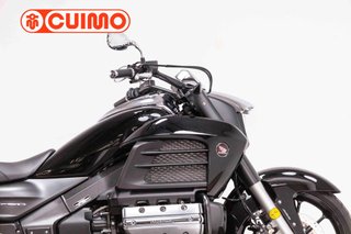 HONDA GL 1800 GOLDWING