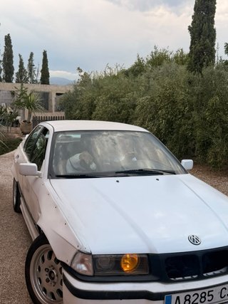 E36 328i