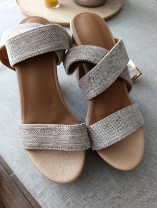 Sandalias de tacón alto con plataforma