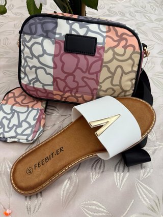 Bolso David Jones Gris con Charm Rosa