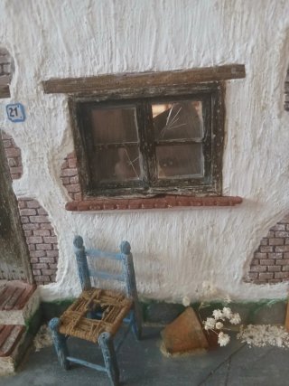 Fachada casa antigua miniatura