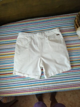 Bermudas Emidio Tucci caballero blancas